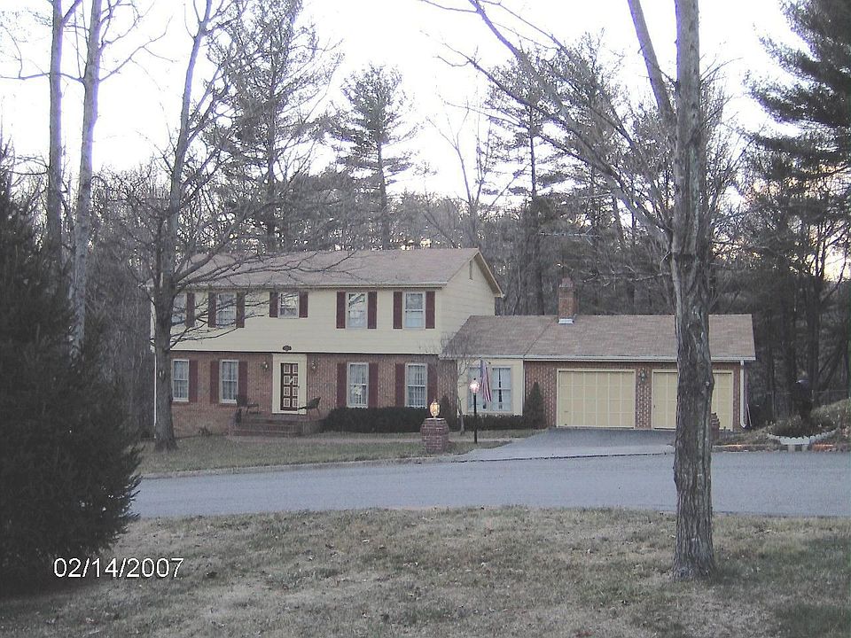 1st image of 6590 Woodbrook Dr