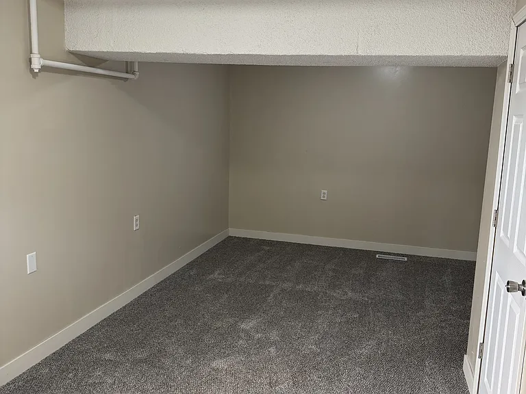 314 Randolph St E #103 — Photo 14