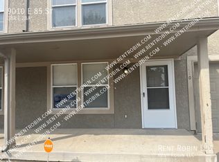 9010 E 85th St, Kansas City, MO 64138
