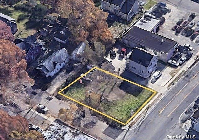 1st image of E 19th St
