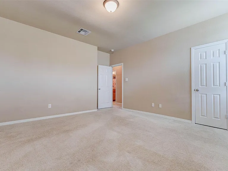 27810 Yorkshire Brook Ln — Photo 38