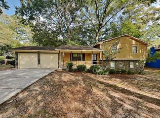 7388 Aubrey Dr, Riverdale, GA 30296