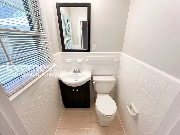 711 Elliott Dr — Photo 16