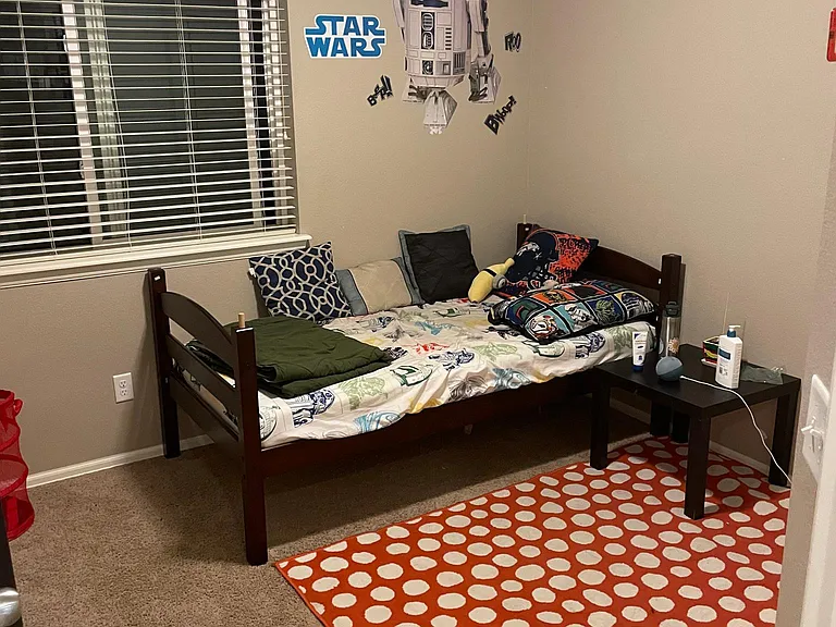 2nd Bedroom