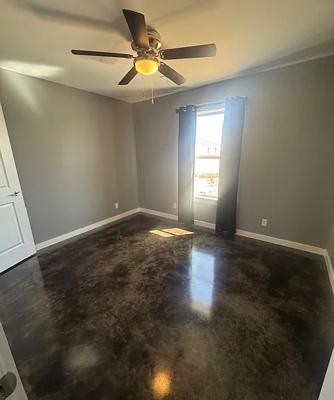 715 Columbus St — Photo 3