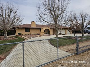 13455 Jicarilla Rd, Apple Valley, CA 92308