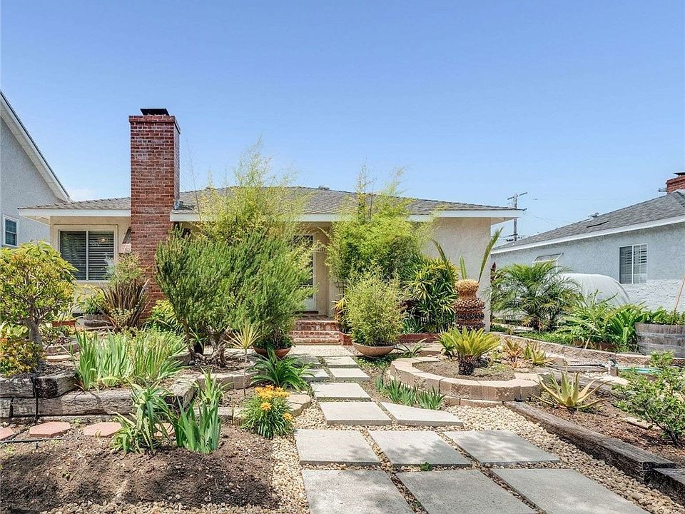 1st image of 4247 Gaviota Ave