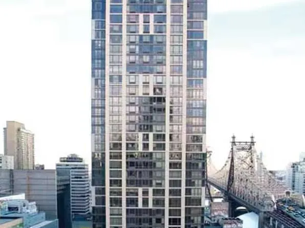 401 East 60th Street 3L image 16 of 16