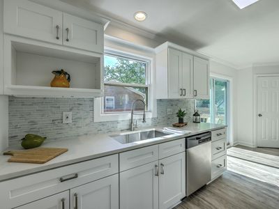 100 Lipman St, Summerville, SC, 29483