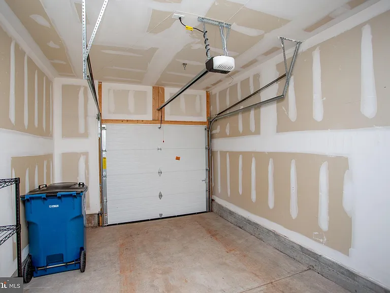 233 Lewis Fisher Dr #ST — Photo 25