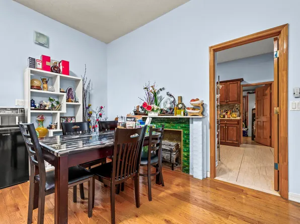 336 East 16th Street image 6 of 21