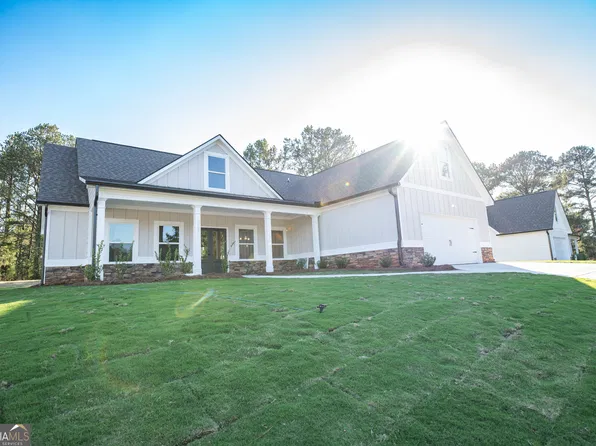 6085 Crowley Dr, Douglasville, GA 30135