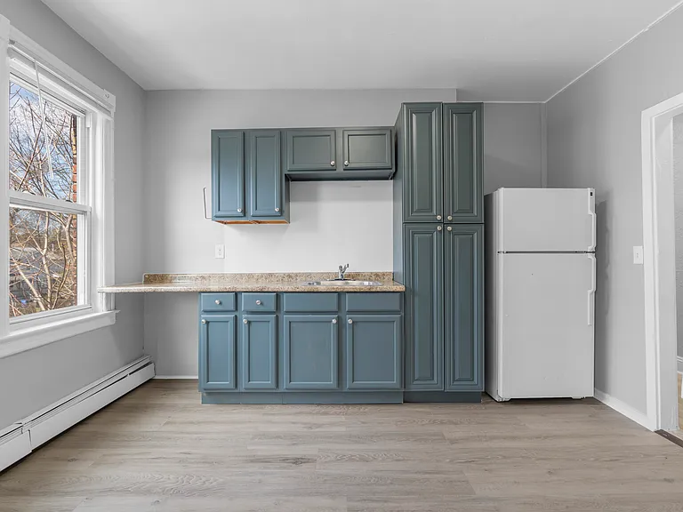 202 Mather St #3-W — Photo 13