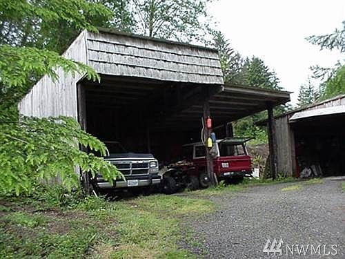 2nd image of 435 State Route 107