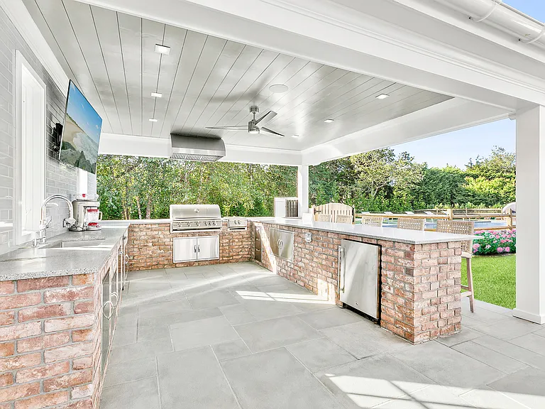 173 Ferry Rd — Photo 7