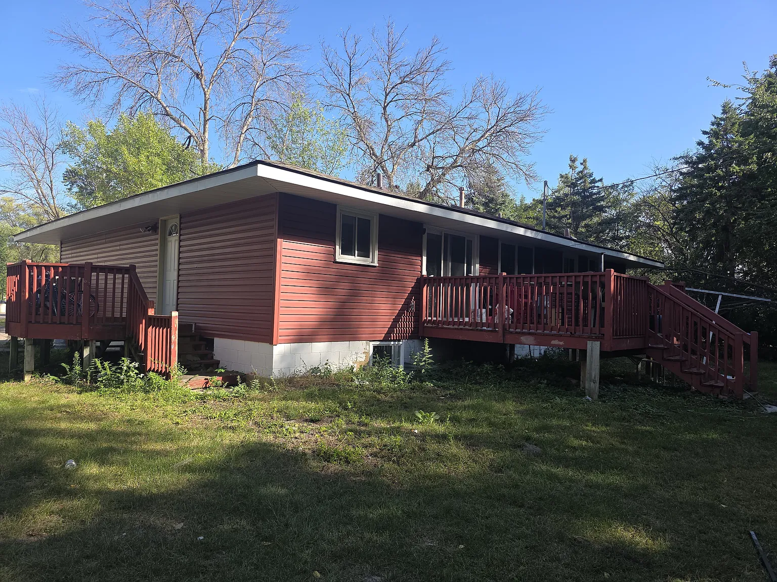 6 bed, 2000 sqft, $3,000 — Photo 3