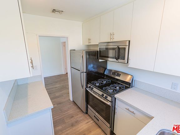 3rd image of 9588 W Olympic Blvd APT 4