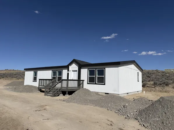 5245 Flower Dr, Elko, NV 89801