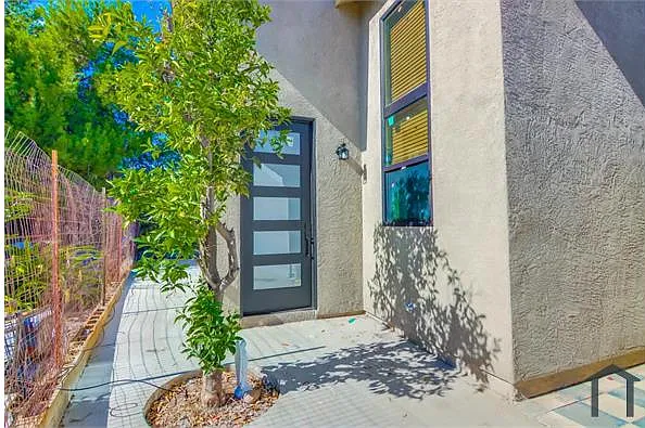 3336 Altadena Ave — Photo 27