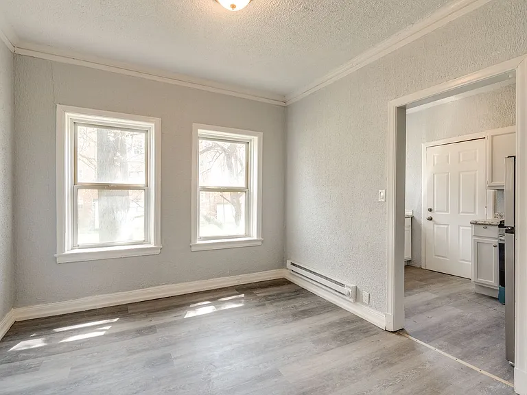 2840 S Moreland Blvd #14 — Photo 2