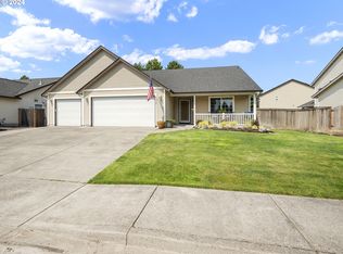 1513 E 3rd Way, La Center, WA