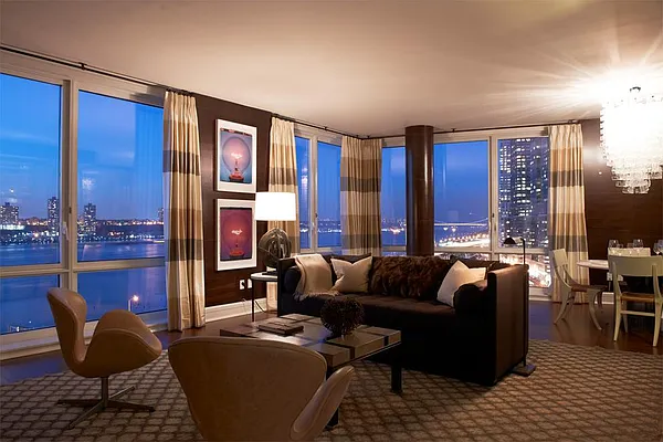 Sold by Corcoran | media 22