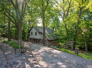 3669 E Glenwood Dr, Martinsville, IN