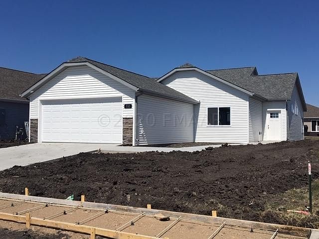 1st image of 532 38th Ave E