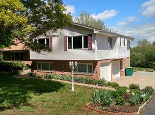 2630 SE Burton St, Topeka, KS 66605