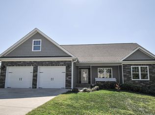 8593 Derry Berry Ln, Hixson, TN 37343