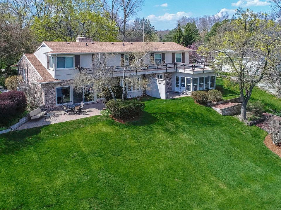 1st image of 4719 Thornapple Ln