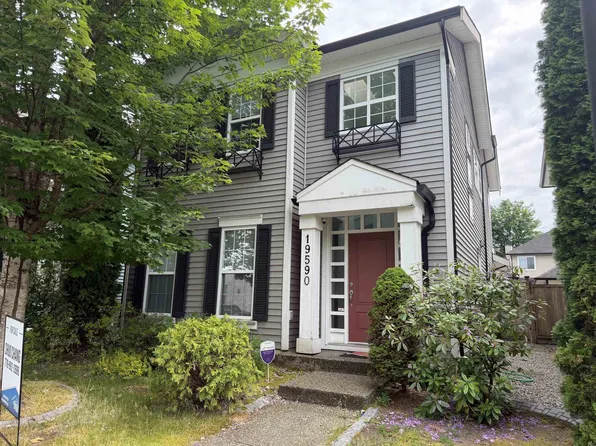 19590 Shingle Bolt Cres, Pitt Meadows, BC V3Y 2W7