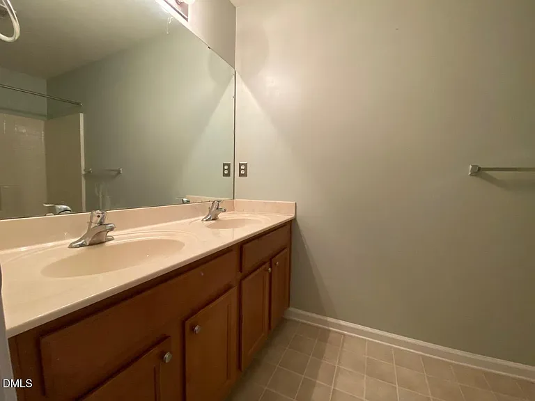 2739 Wyntercrest Ln — Photo 12