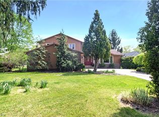 8821 Akins Rd, North Royalton, OH 44133
