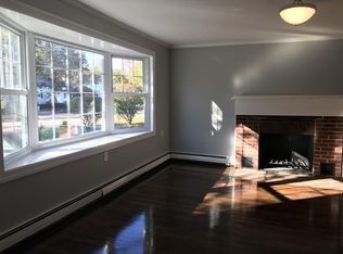 20 Selwyn Rd, Randolph, MA 02368