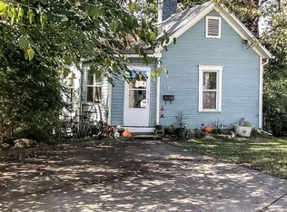 73 N Shafer St, Athens, OH 45701