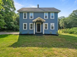 273 Alton Bradford Rd, Wood River Junction, RI 02894