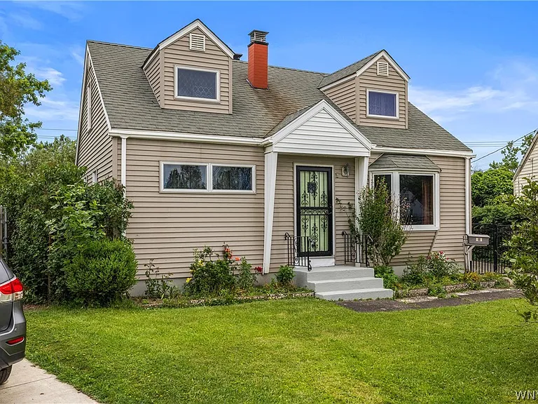 6 Nokomis Pkwy — Photo 2