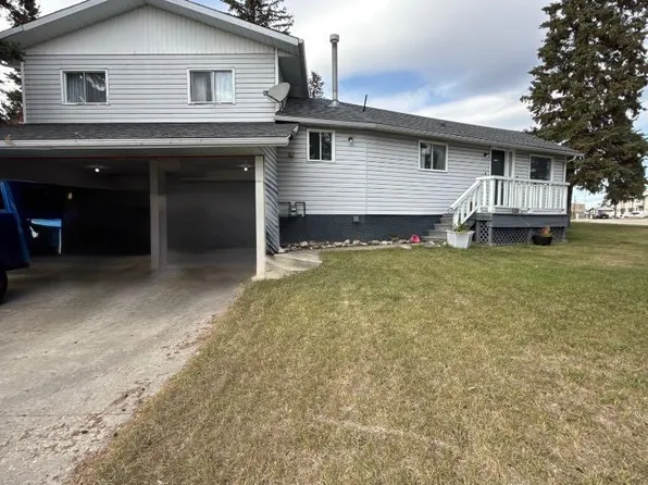 16 Blueberry Dr, Whitecourt, AB T7S 1G7