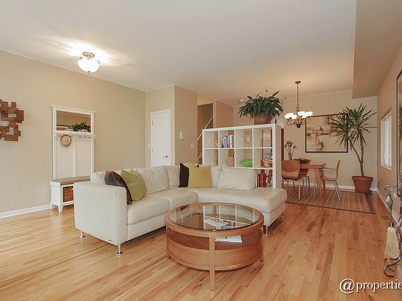 Living Room/Dining Room