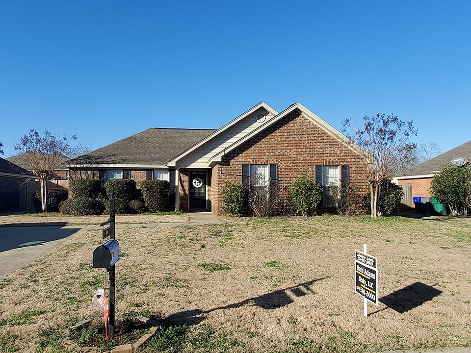 2nd image of 106 Longbeard Way