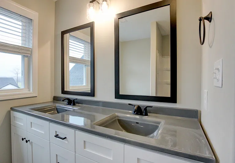 128 Riverbend Dr — Photo 87
