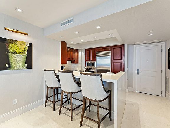 5th image of 2700 N Ocean Dr APT 2304B