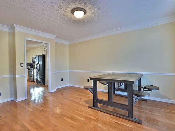 5th image of 1265 Penncross Ct SW