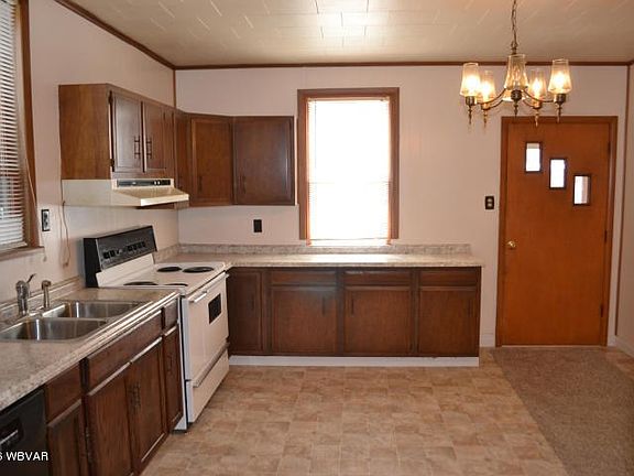 Wagler kitchen