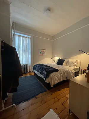 Rented by Compass | media 20