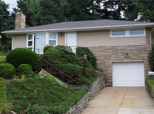 119 Ryan Dr, Pittsburgh, PA 15220