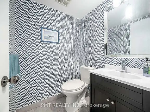 4th image of 95 Lombard St #801