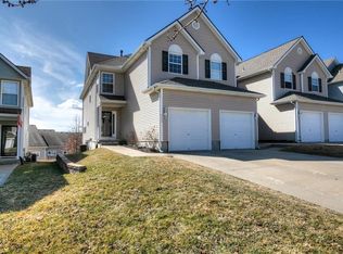 8625 NE 97th St, Kansas City, MO 64157