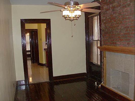 3rd image of 439 Lincoln Pl APT 3